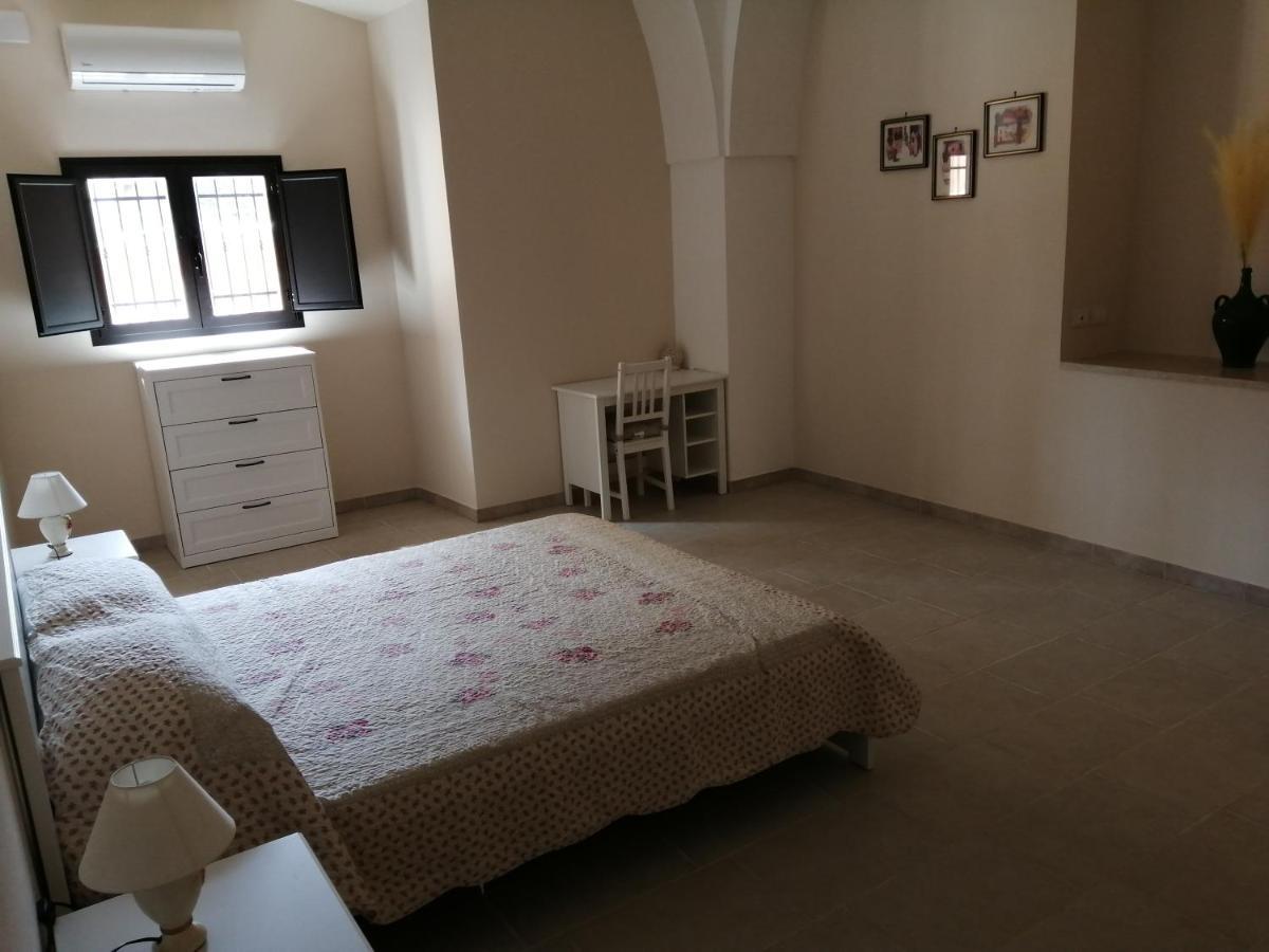 Casa Dell'Arco Apartment Monopoli Luaran gambar